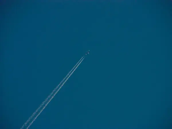 Реактивный Самолет Реактивный Самолет Небо — стоковое фото