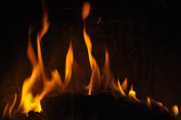 Fire Heating Fireplace Wood Briquette — Stock Photo, Image