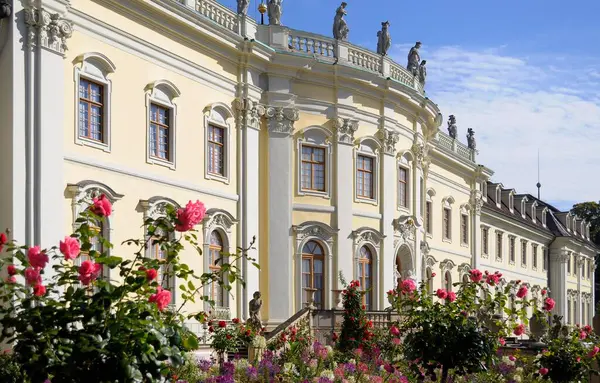 Ludwigsburg Flowering Baroque Palace Flowerbeds — Stock Photo, Image