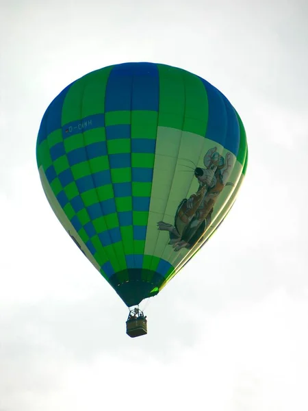 Heißluftballon Wegerich Heilpflanze — Stockfoto