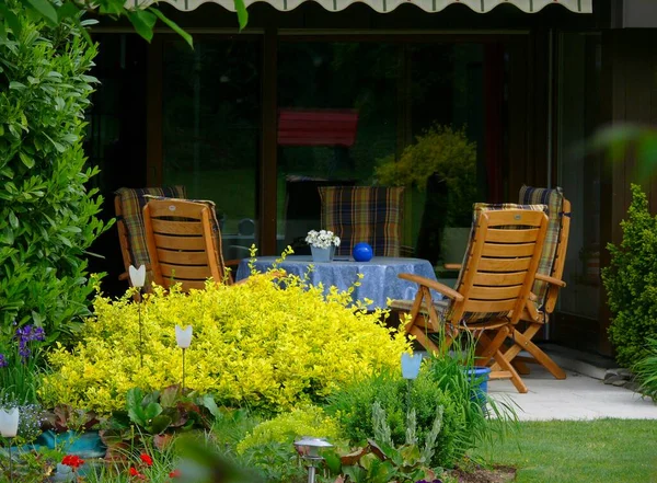 Terrace Garden Furniture Flower Garden Summer Garden — Stock Photo, Image