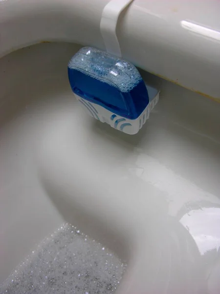 Servizi Igienici Con Detergente Liquido — Foto Stock