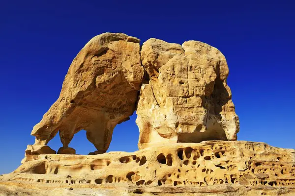 Olifant Rock Buiten Petra Wadi Musa Jordanië Azië — Stockfoto