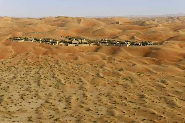 Sand Dunes Front Qasr Sarab Hotel Liwa Desert Abu Dhabi — Stock Photo, Image