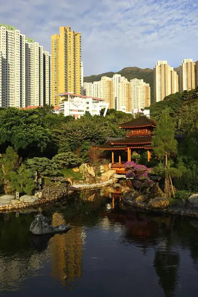 Chi Lin Nonnenkloster Vor Wolkenkratzern Kowloon Hongkong China Asien — Stockfoto