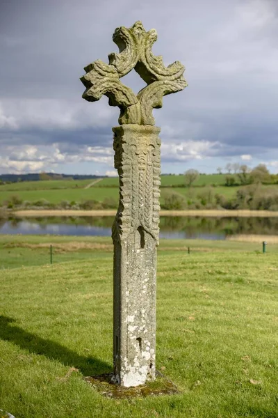 Krzyż Klasztorze Marii Klasztor Augustynów Wyspa Devenish Lough Erne Hrabstwo — Zdjęcie stockowe