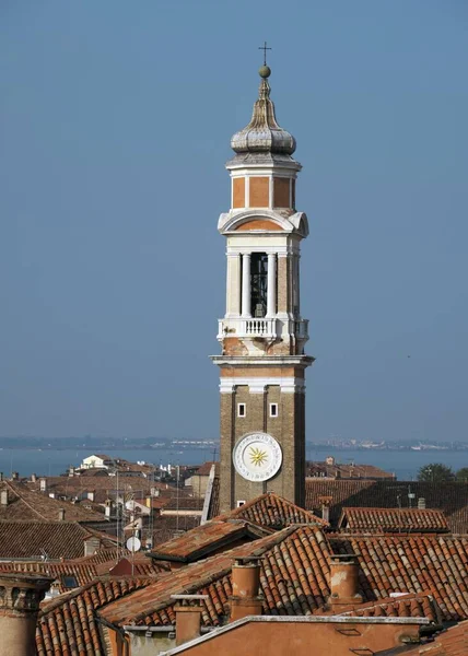 Kyrktorn Chiesa Dei Santi Apostoli Kyrka Venedig Veneto Italien Europa — Stockfoto