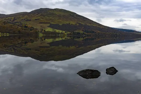 Réflexion Dans Loch Earn Highlands Parc National Des Trossachs Glasgow — Photo