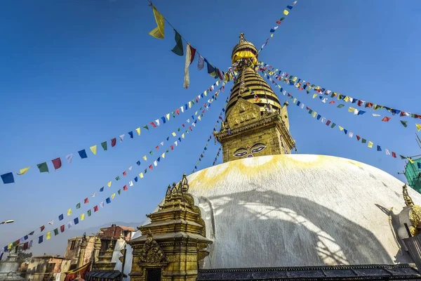 Stupa Bouddhiste Drapeaux Prière Temple Des Singes Swayambhunath Katmandou Népal — Photo