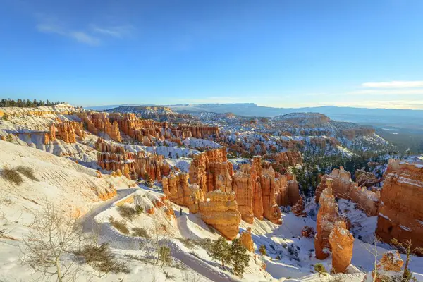 Morning Light Snow Covered Bizarre Rocky Landscape Hoodoos Winter Navajo — Stock Photo, Image