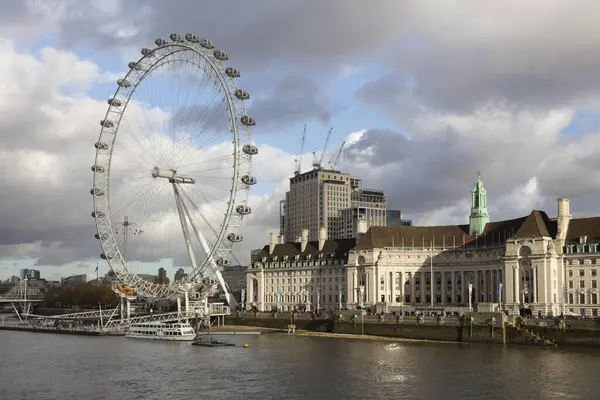 County Hall London Eye Ferris Wheel Thames Londres Angleterre Grande — Photo