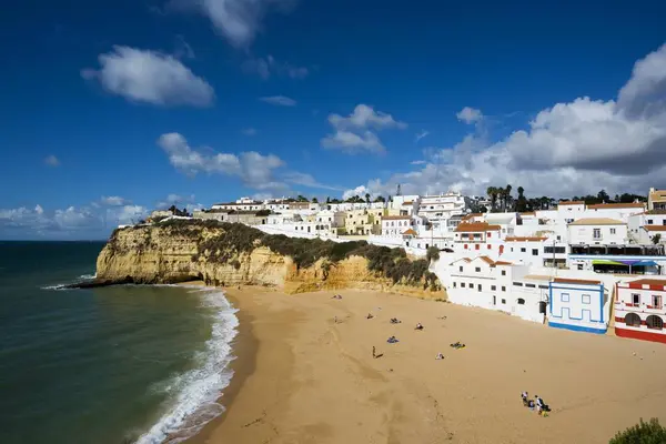 Bahía Con Playa Casas Coloridas Carvoeiro Algarve Portugal Europa — Foto de Stock