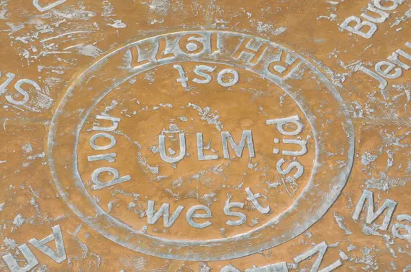Muensterplatz Square Copper Plate Shows Distances Other Towns Ulm Baden — Stock Photo, Image
