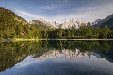 Kleiner dsee, Totes Gebirge with mountain Groer tidal creek, Grnau in Almtal, Salzkammergut, Upper Austria, Austria clipart