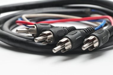 SCART RGB - İzole edilmiş beyaz arkaplanda 3 x RCA 