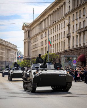 Sofya, Sofya, Bulgaristan - 05.06.2023: Bulgar ordusunun askeri geçidi