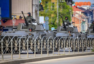 Sofya, Sofya, Bulgaristan - 05.06.2023: Bulgar ordusunun askeri geçidi