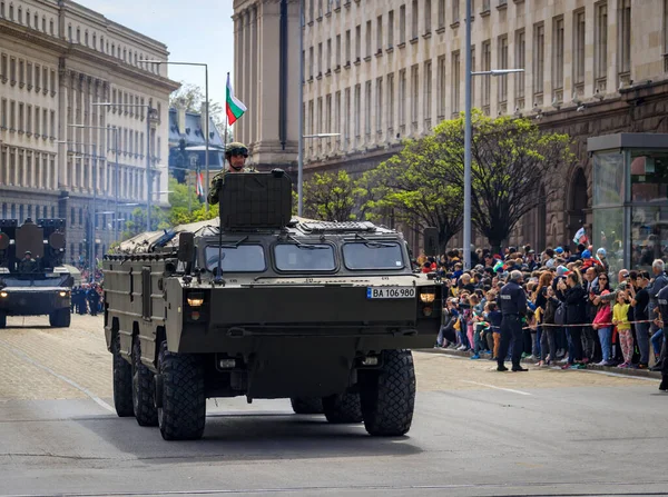 Sofya, Sofya, Bulgaristan - 05.06.2023: Bulgar ordusunun askeri geçidi