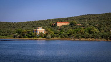 Ayvalk - Balkesir ilinin bir belediyesi ve ilçesi, Türkiye