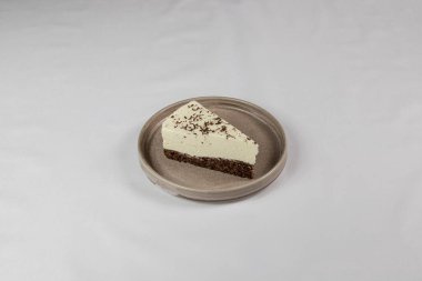 Ev yapımı kek. Yapay ışık altında çekilmiş..