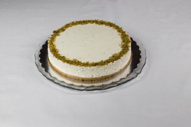 Ev yapımı kek. Yapay ışık altında çekilmiş..