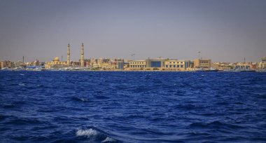 Hurghada, Kızıldeniz Valiliği, Mısır - 04.30.2024: Hurghada 'dan görüntü