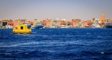 Hurghada, Kızıldeniz Valiliği, Mısır - 04.30.2024: Hurghada 'dan görüntü
