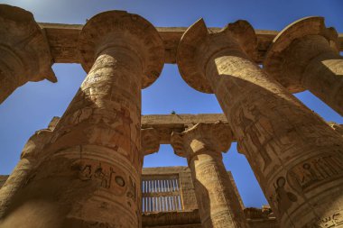  Luxor, Mısır - 05.01.2024: Luxor - Mısır 'ın güneyindeki Nil Nehri' nin doğu kıyısında bir şehir. Antik Thebes 'in, firavunun başkentinin, gücünün doruk noktasında.