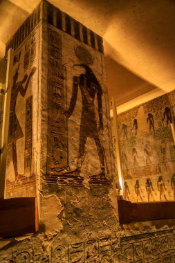 Luxor, Mısır - 05.01.2024: Krallar Vadisi