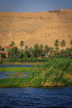 Nil nehri, Mısır 'da yelken açarken görüntüle