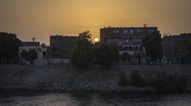 Nil nehri, Mısır 'da yelken açarken görüntüle