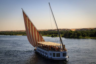 Nil nehrinde yelken açmak, Mısır