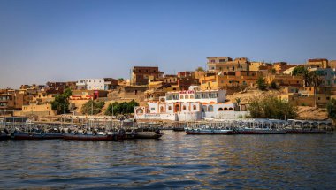 Aswan, Mısır - 05.02.2024: Bu tapınak tanrıça Isis 'e adanmıştır. Aswan 1, Mısır.