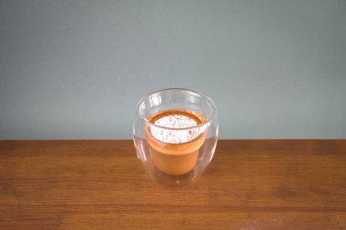 Lokantada yeni hazırlanmış içecek.