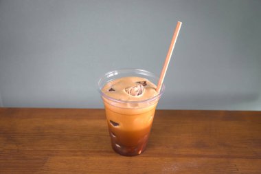 Lokantada yeni hazırlanmış içecek.