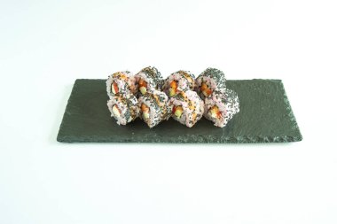 Yeni hazırlanmış yemek / yemek bir restoranda servis edilecek.