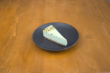 Yeni hazırlanmış yemek / yemek bir restoranda servis edilecek.