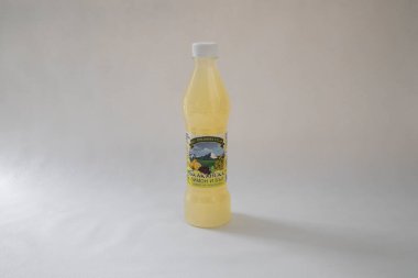 Lokantada yeni hazırlanmış içecek.