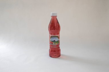 Lokantada yeni hazırlanmış içecek.