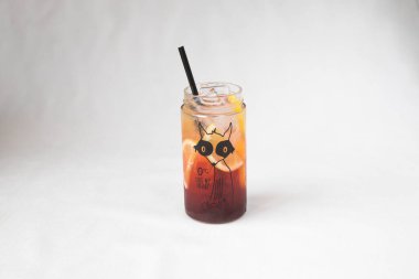 Lokantada yeni hazırlanmış içecek.