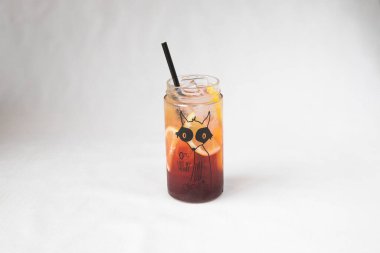 Lokantada yeni hazırlanmış içecek.