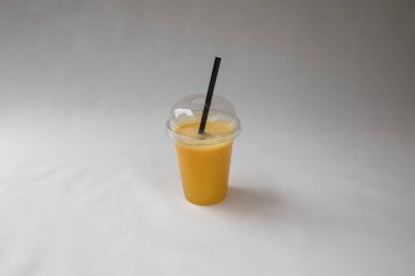 Lokantada yeni hazırlanmış içecek.