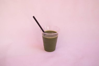 Lokantada yeni hazırlanmış içecek.