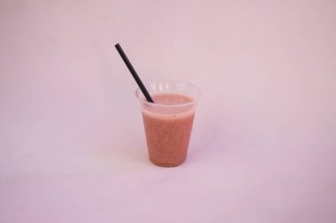 Lokantada yeni hazırlanmış içecek.