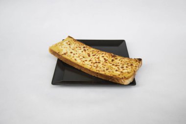 Yeni hazırlanmış yemek / yemek bir restoranda servis edilecek.