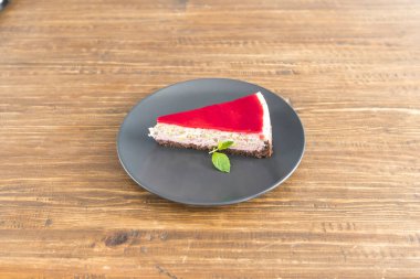 Yeni hazırlanmış yemek / yemek bir restoranda servis edilecek.