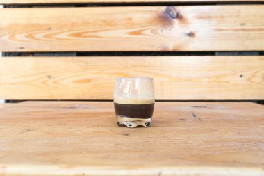 Lokantada yeni hazırlanmış içecek.