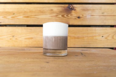 Lokantada yeni hazırlanmış içecek.