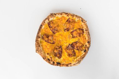 Yeni hazırlanmış yemek / yemek bir restoranda servis edilecek.