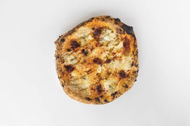 Yeni hazırlanmış yemek / yemek bir restoranda servis edilecek.